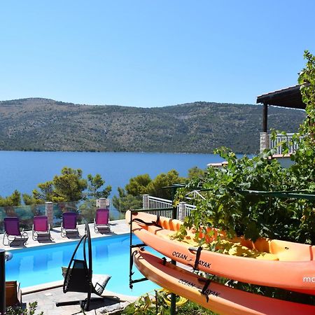 Seaside Villa Near Trogir - Poljica Marina Bagian luar foto