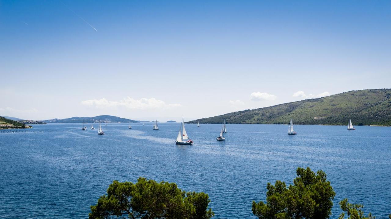 Seaside Villa Near Trogir - Poljica Marina Bagian luar foto